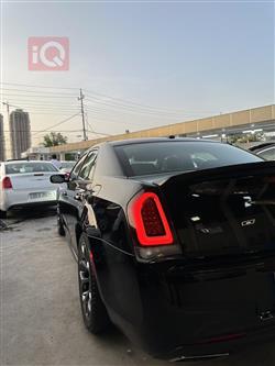 كرايسلر 300